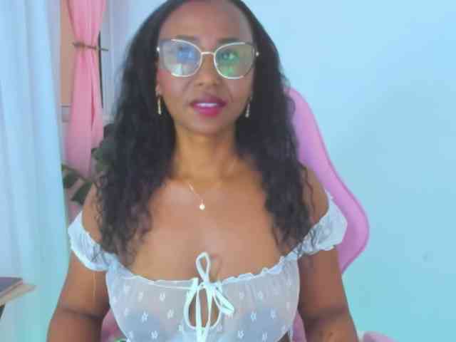 AlexaJhonson10 webcam