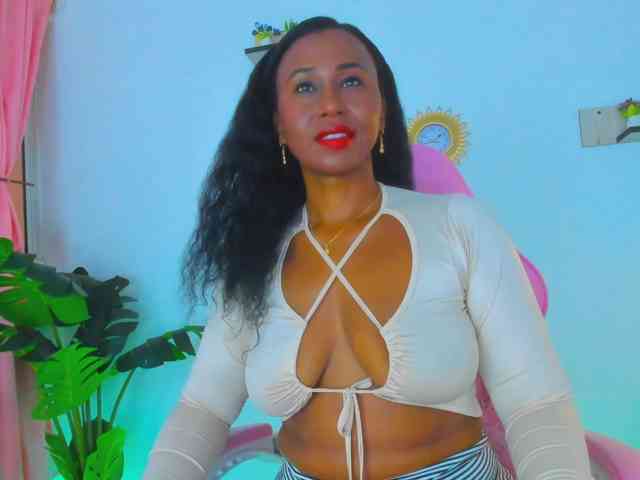 AlexaJhonson10 webcam