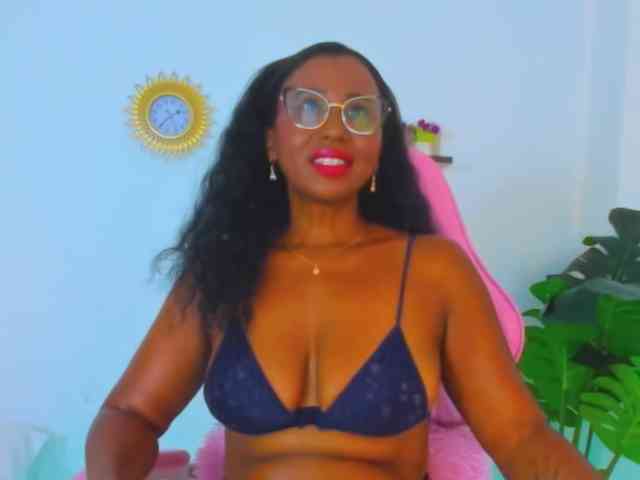 AlexaJhonson10 webcam