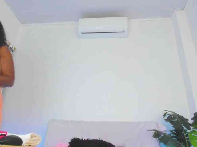 AlexaJhonson10 webcam