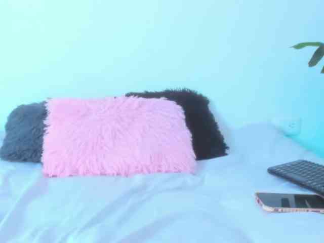 AlexaJhonson10 webcam