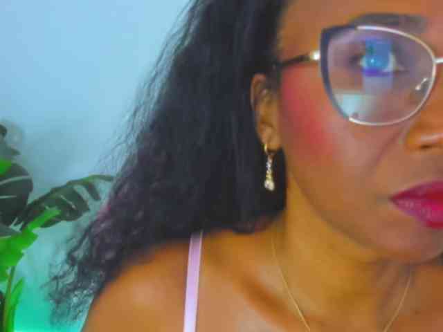 AlexaJhonson10 webcam