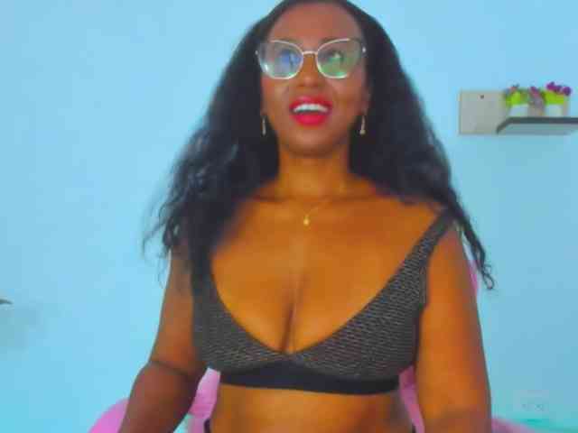 AlexaJhonson10 webcam