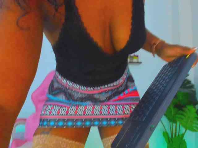 AlexaJhonson10 webcam