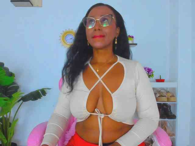 AlexaJhonson10 webcam