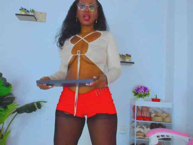 AlexaJhonson10 webcam