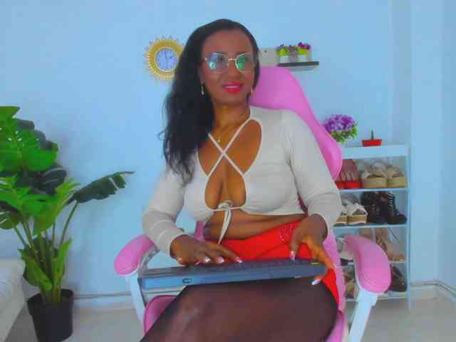 AlexaJhonson10 webcam