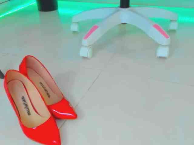 AlexaJhonson10 webcam