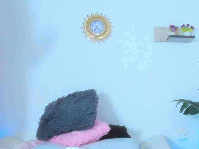 AlexaJhonson10 webcam