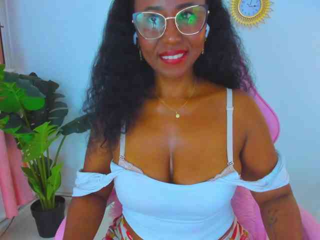 AlexaJhonson10 webcam