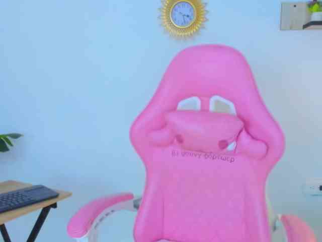 AlexaJhonson10 webcam