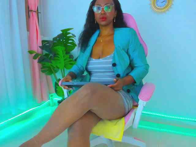 AlexaJhonson10 webcam