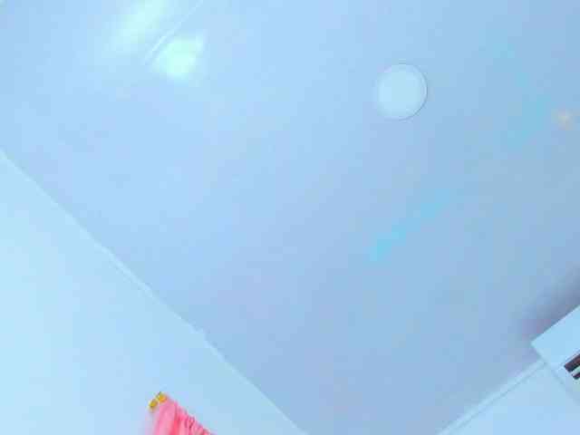 AlexaJhonson10 webcam