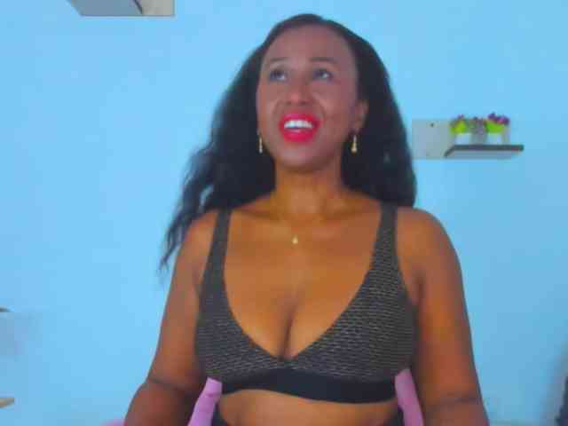 AlexaJhonson10 webcam