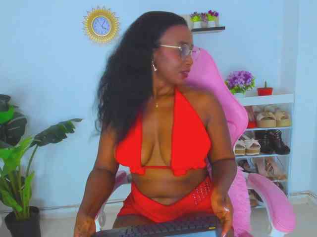 AlexaJhonson10 webcam