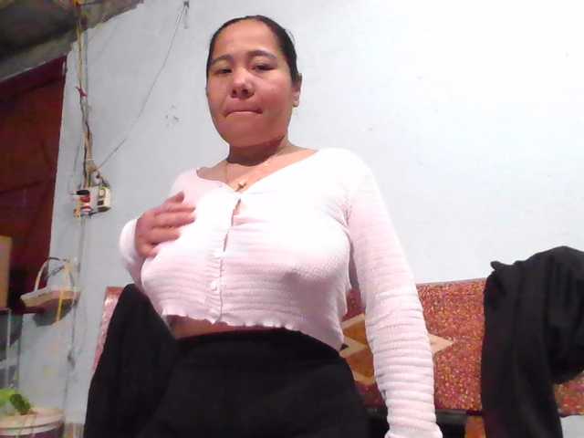 SexyQueen86's BongaCams show and profile