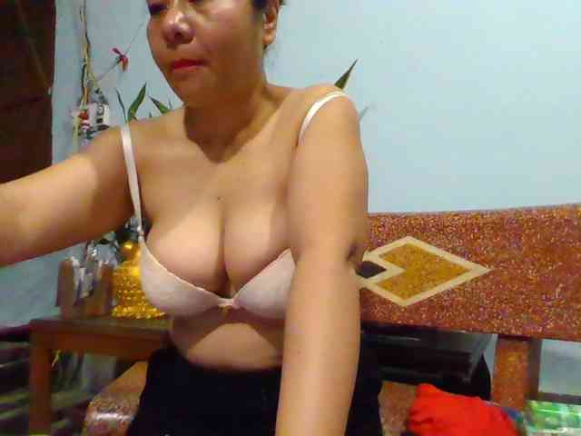 SexyQueen86 webcam