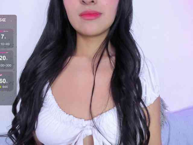 LennaBlair webcam