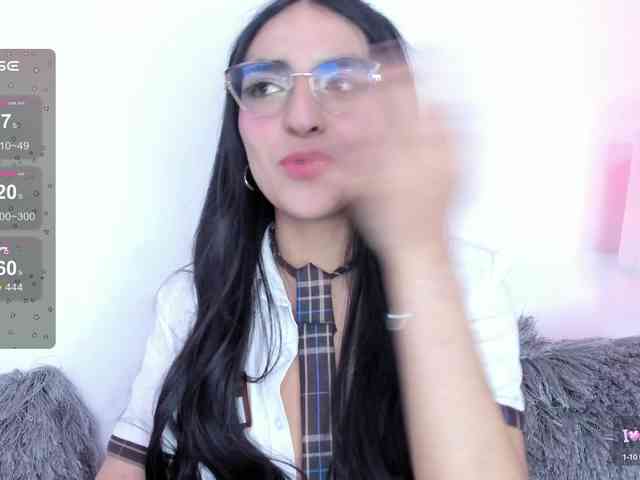 LennaBlair webcam