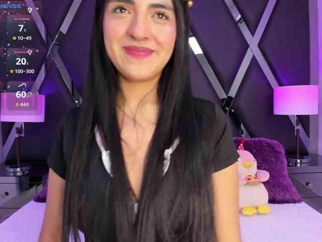 LennaBlair webcam