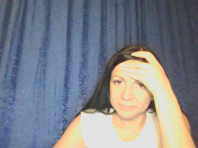 AlikaLorensTalk webcam