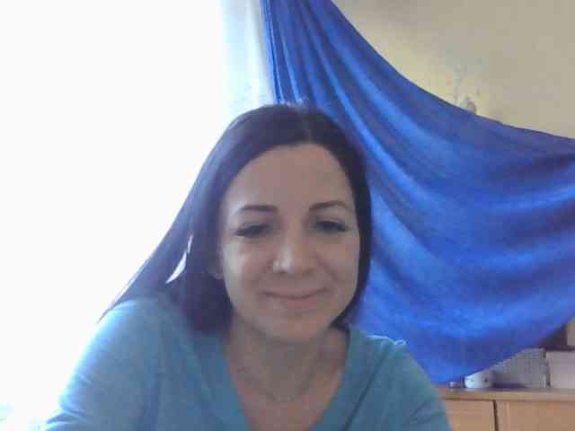 AlikaLorensTalk webcam