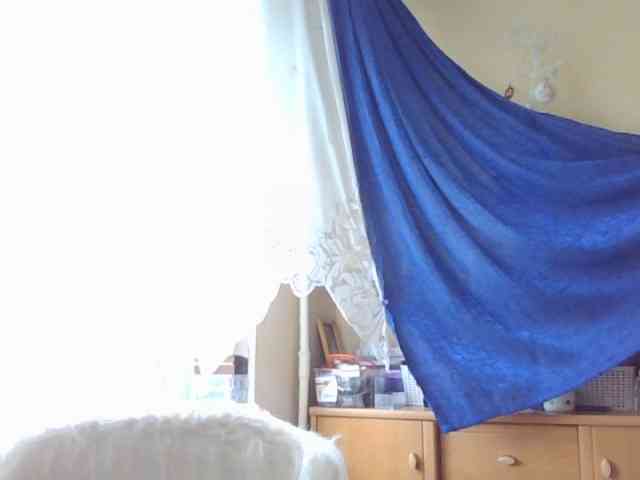 AlikaLorensTalk webcam