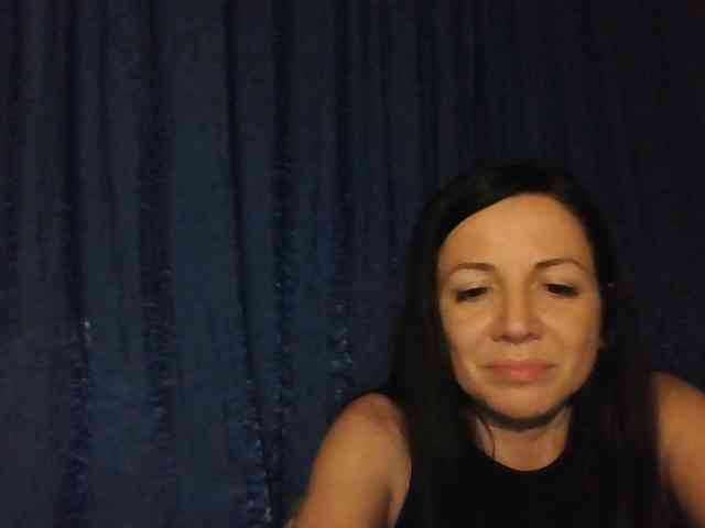 AlikaLorensTalk webcam