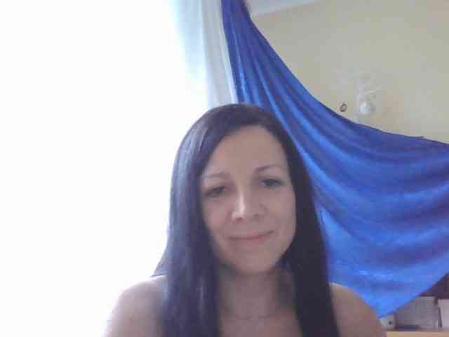 AlikaLorensTalk webcam