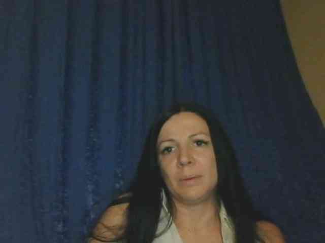 AlikaLorensTalk webcam