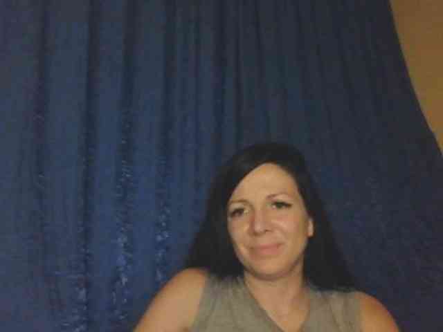 AlikaLorensTalk webcam