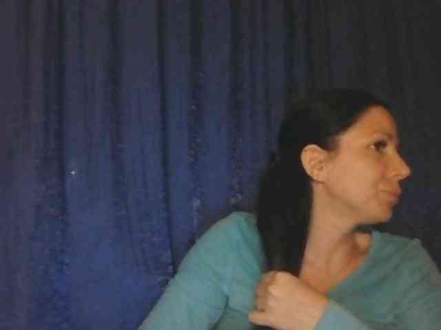 AlikaLorensTalk webcam