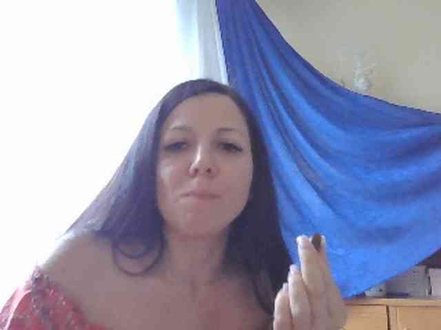 AlikaLorensTalk webcam