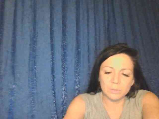 AlikaLorensTalk webcam