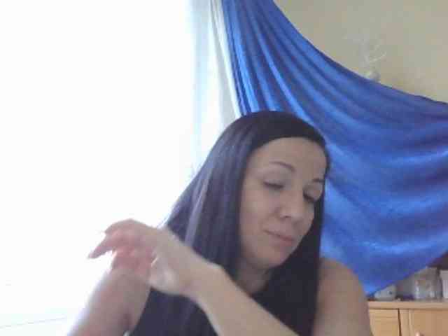 AlikaLorensTalk webcam