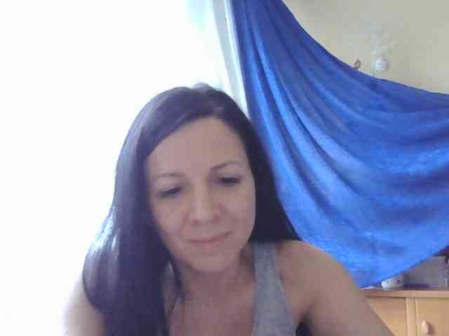 AlikaLorensTalk webcam