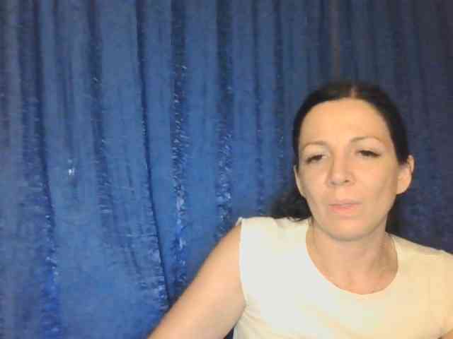 AlikaLorensTalk webcam