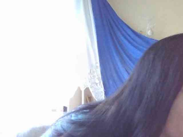 AlikaLorensTalk webcam