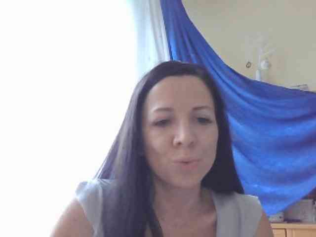 AlikaLorensTalk webcam