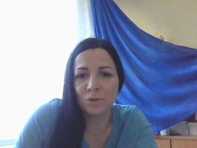 AlikaLorensTalk webcam