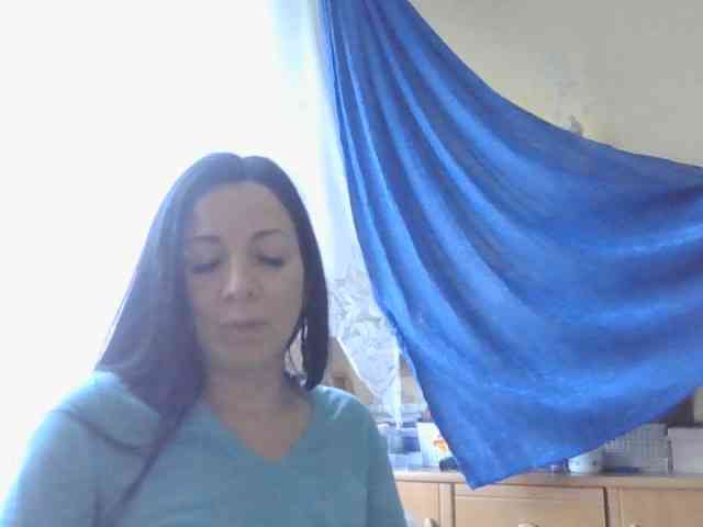 AlikaLorensTalk webcam