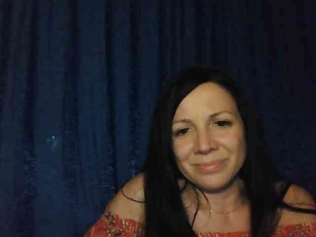 AlikaLorensTalk webcam