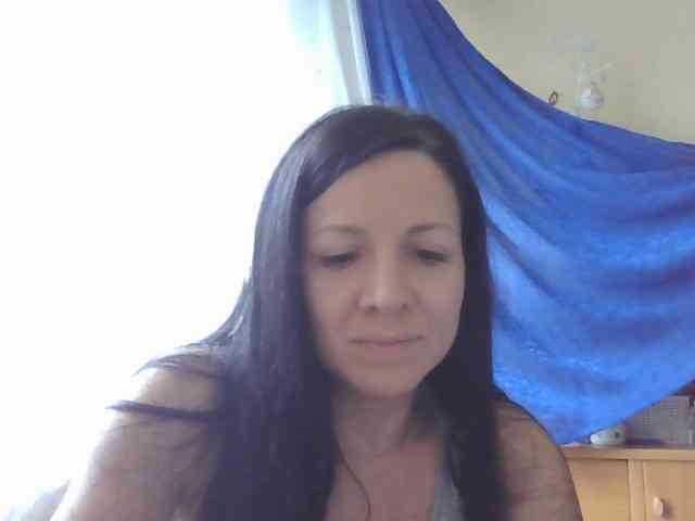 AlikaLorensTalk webcam