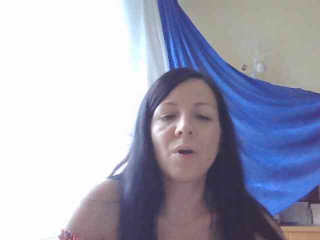 AlikaLorensTalk webcam