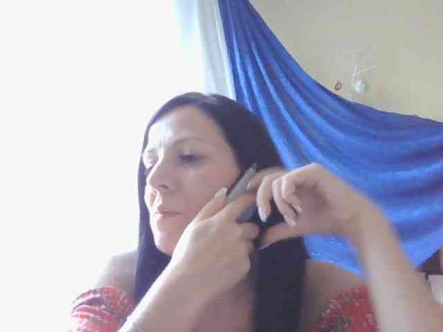 AlikaLorensTalk webcam