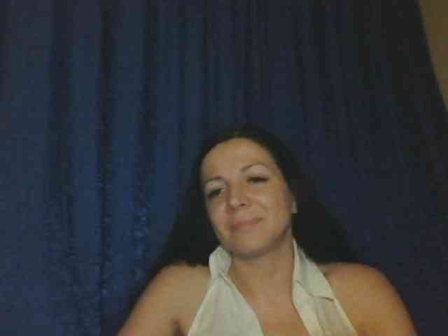 AlikaLorensTalk webcam