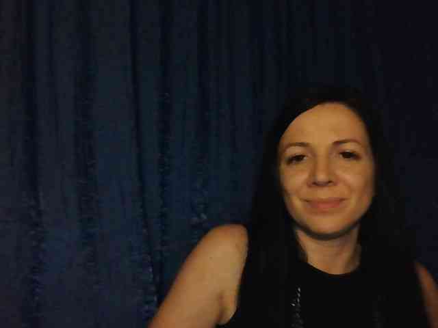 AlikaLorensTalk webcam