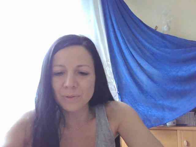 AlikaLorensTalk webcam