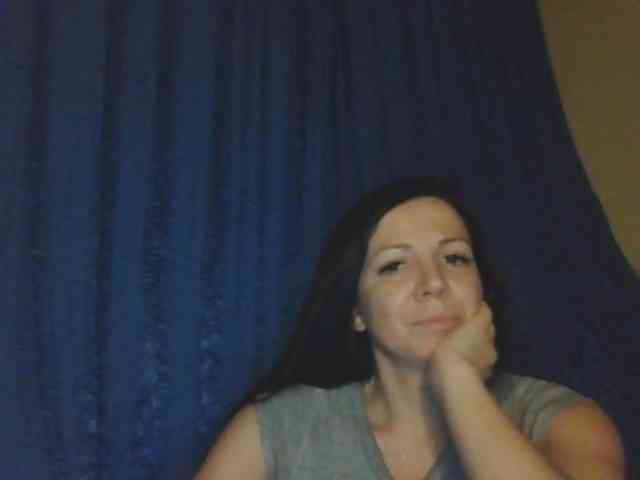 AlikaLorensTalk webcam