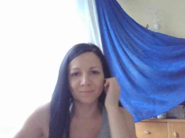 AlikaLorensTalk webcam